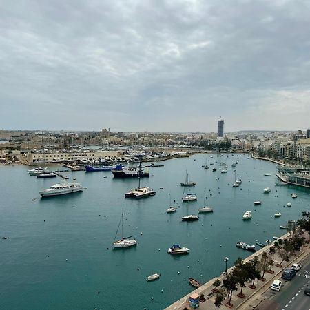 Penthouse -Centre Of Sliema - Best View In Malta 외부 사진